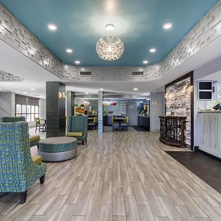 Quality Inn & Suites Montgomery East Carmichael Rd-3