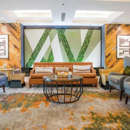 Embassy Suites By Hilton Lexington Green-2