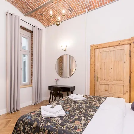 Antique Apartments Plac Szczepanski-3