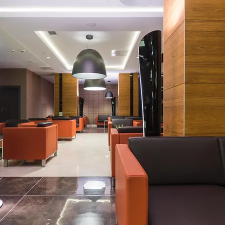 Q Hotel Plus Krakow-2