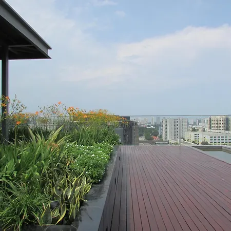Aqueen Hotel Paya Lebar-2