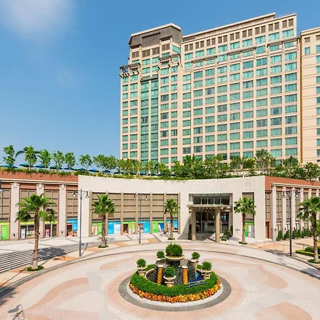 Auberge Discovery Bay Hong Kong-3