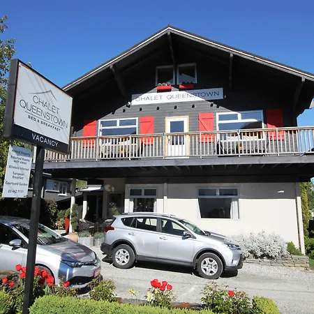 Chalet Queenstown-3