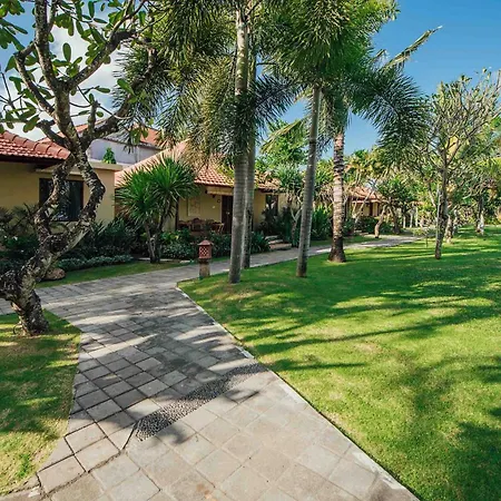 Kuta Puri Bungalows, Villas And Resort-2
