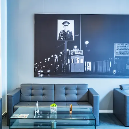 Garner Hotel Berlin - Checkpoint Charlie By Ihg-2