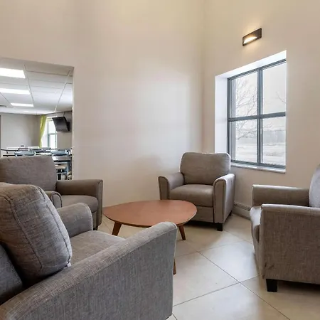 Quality Suites-3