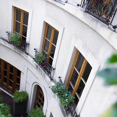 Hotel Prince De Conti-3