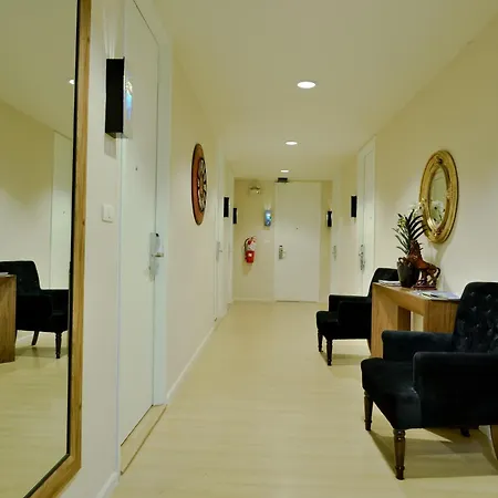 Icheck Inn Residence Sukhumvit 1-3