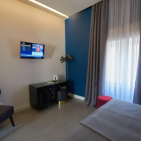 Boutique Hotel Metro 900-2