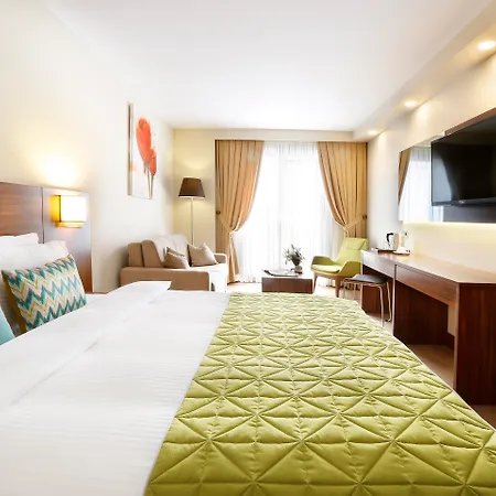 The White Orient Hotel-3