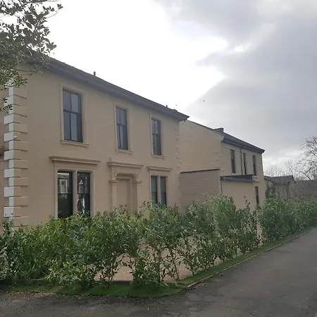 Crosshill House-2