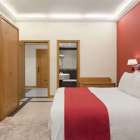 Ramada Qurum Beach Hotel-2