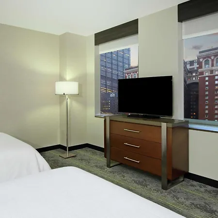 Embassy Suites Pittsburgh Downtown-3