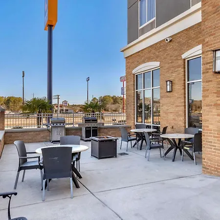 Comfort Suites Florence I-95-2