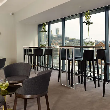 Doubletree By Hilton Lincoln-2