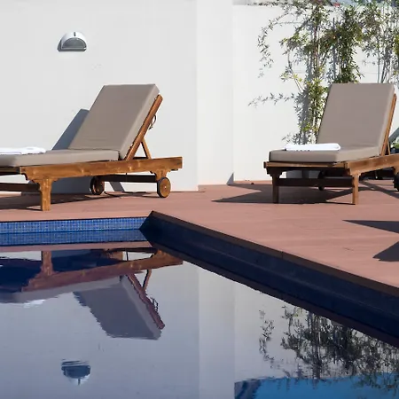 Arc Arenales Studios & Suites-2