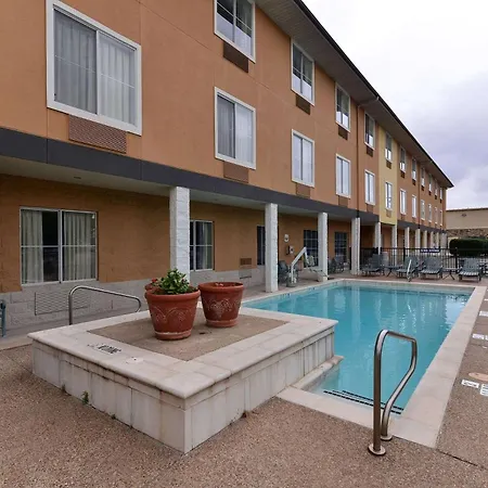 Comfort Inn & Suites Frisco - Plano-3