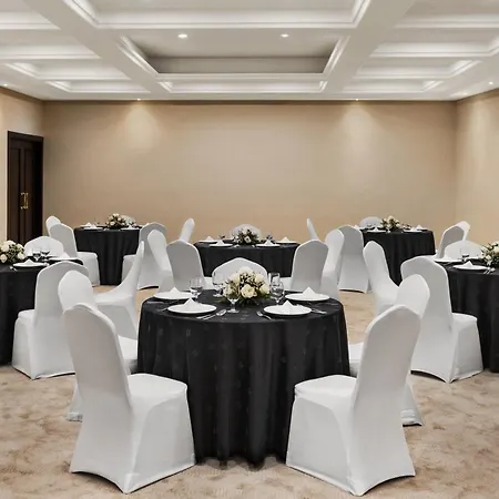 Ramada By Wyndham Dubai Deira-2