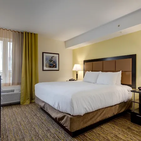 Park Inn By Radisson, Calgary Airport North, Ab-2
