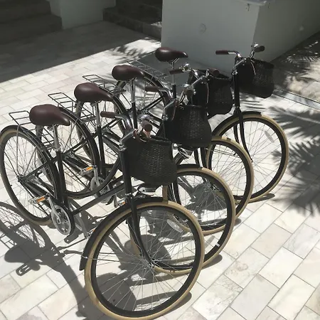 Urbanica Euclid-3