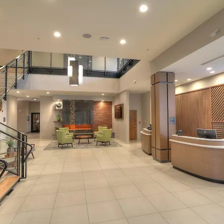 Holiday Inn & Suites Pigeon Forge Convention Center By Ihg-3