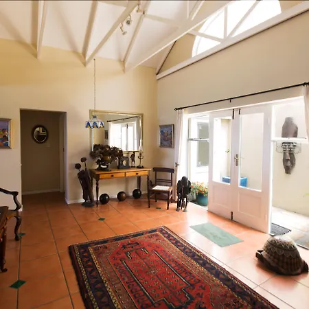 Moonglow Guesthouse-3