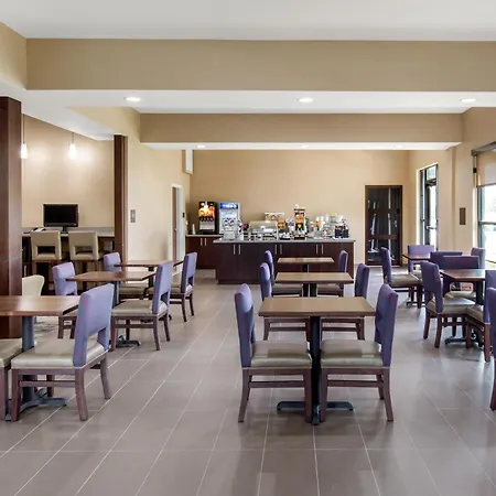 Comfort Suites - South Austin-2