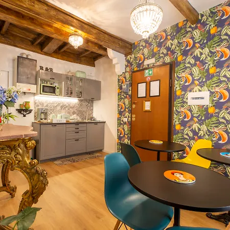 Guest House Ventisei Scalini A Trastevere-3