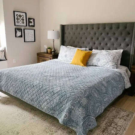 Inn On King Bed & Breakfast-3