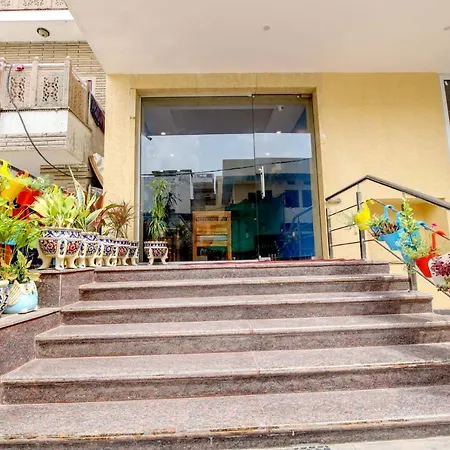 Hotel Gems Suites-3