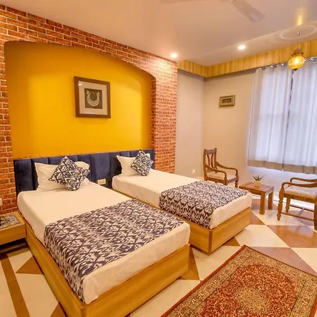 Hotel Gems Suites-2