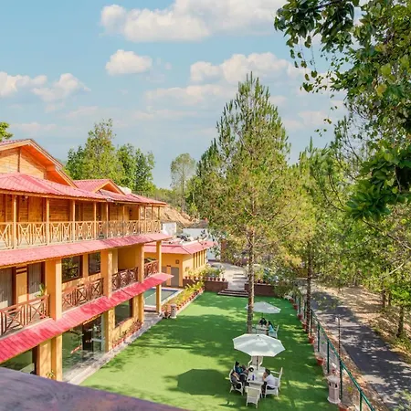 Summit Jungle Resort-3