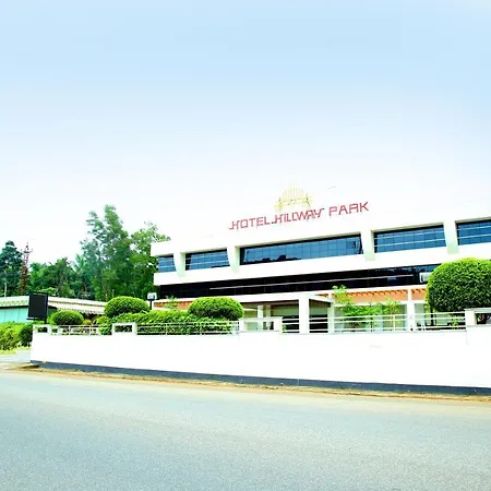 Hotel Hillway Park-3