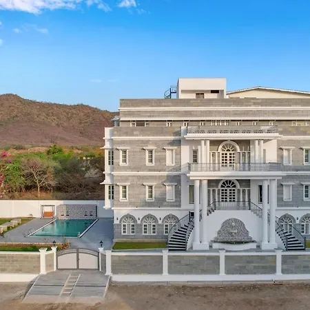 Boheda Manor - Luxury Retreat-2