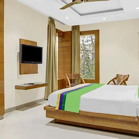 Hotel Fortuner -3 Minutes Walk From Karol Bagh Metro Station-3