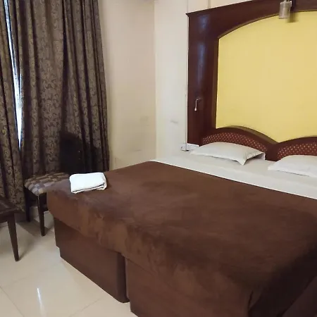 Mandara Comforts Hotel-3