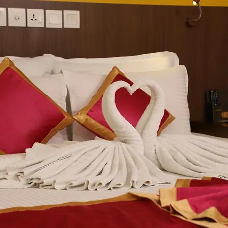 Vivin Luxury Suites-3
