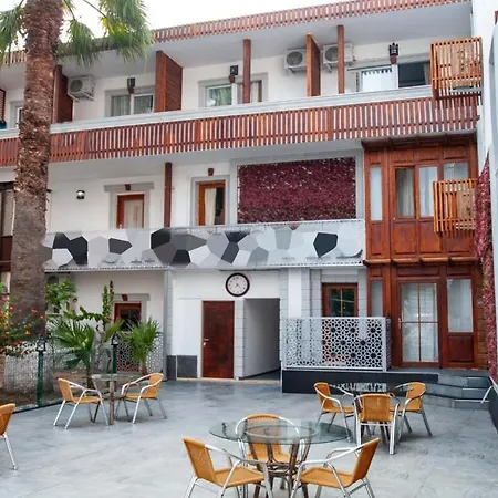 Hotel Bleu Nuit-2