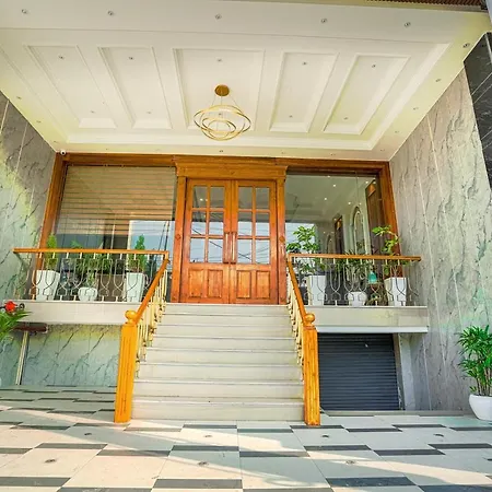 Hotel Grand Cabbana By Levelup Hotels-3