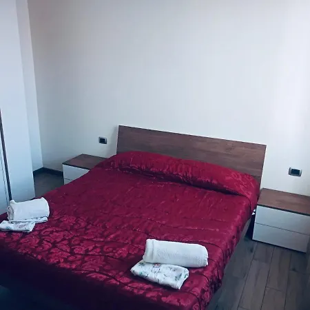 Roma House Alessandrino-2