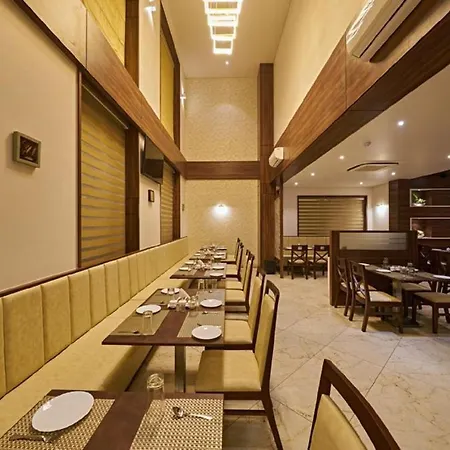 Hotel Shlok- Pure Veg , Kolhapur-3