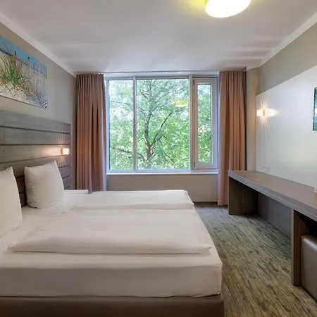 Tulip Inn Muenchen Messe-3