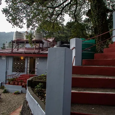 The Hilltop Haven-2