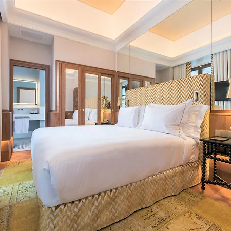 Palacio Solecio, A Small Luxury Hotel Of The World-3