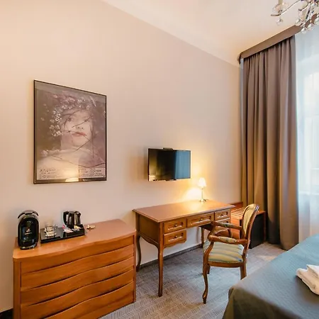 Aparthotel Old Town-3
