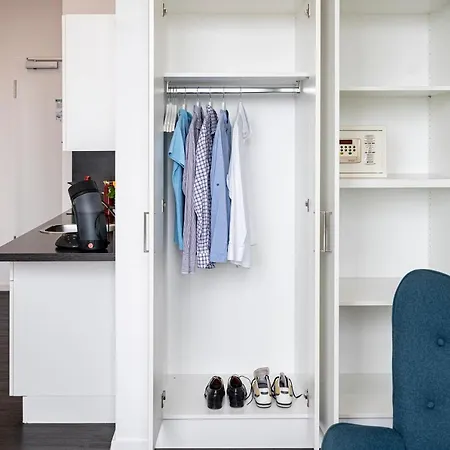 Apartmenthaus International-3