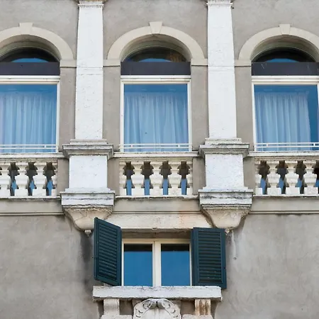 Domus Nova Palace - Italian Homing-2