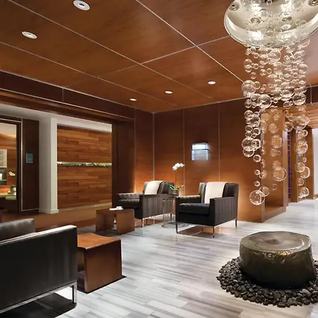 Vdara Studio Suite 011 Pool View Free Valet Parking-3