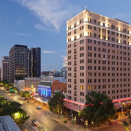 The Royal Sonesta Stephen F Austin Hotel-2