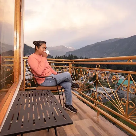 Hotel Old Smugglers With Balcony Mountain View Ac Hot And Cold Near To Hadimba Temple-3
